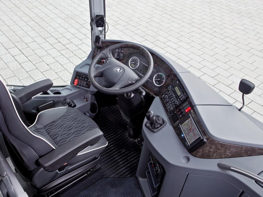  Setra S 415 GT-HD Final Edition 2011 года  (фото 4 из 5)